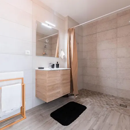 Appartement Les Jardins De La Semm - Parking Et Jardin *