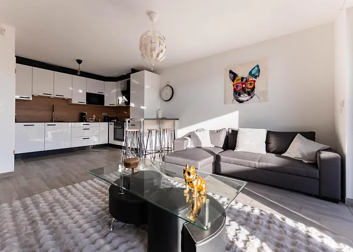 Les Jardins De La Semm - Parking Et Jardin Apartamento