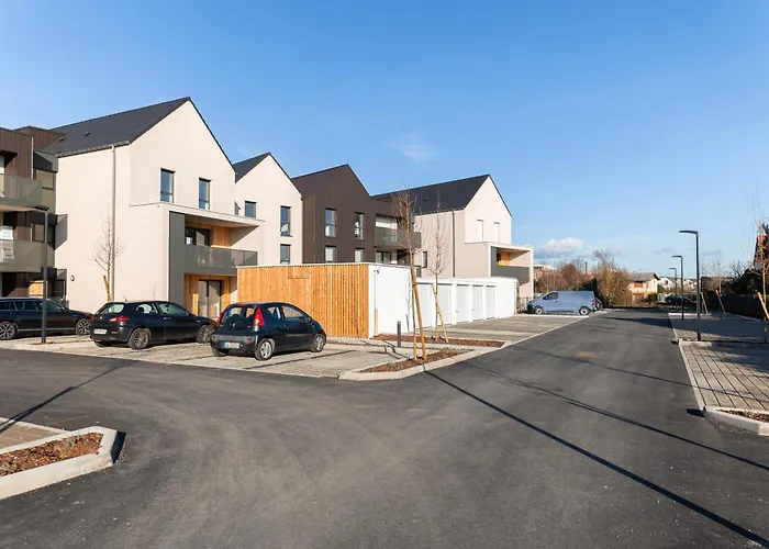 Les Jardins De La Semm - Parking Et Jardin